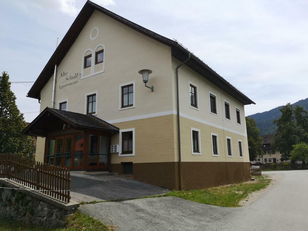 Alte Schule Leilighet Rattendorf Eksteriør bilde